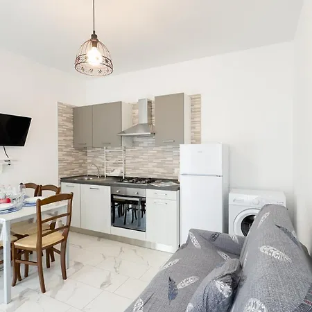 Casa Brezza Marina كيودجا