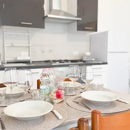 شقة Casa Brezza Marina By Ca-sa Check سوتّومارينا