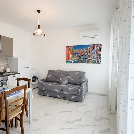 Casa Brezza Marina Apartment