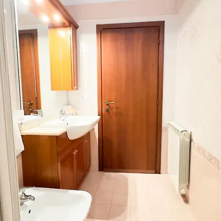 Casa Brezza Marina Apartment *